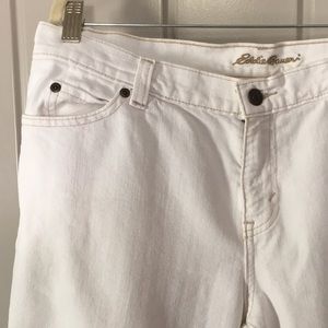 Eddie Bauer Jeans - Pair of Eddie Bauer white denim/Jean capris Eddie Bauer Jeans - Pair of Eddie Bauer white denim/Jean capris